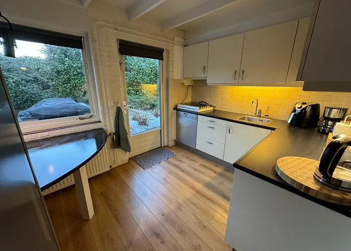 Bosrijke Vakantiewoning * ロヘム