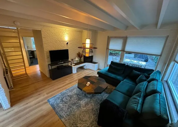 別荘 Bosrijke Vakantiewoning