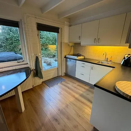 Bosrijke Vakantiewoning Сasa de vacaciones *