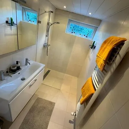 Bosrijke Vakantiewoning Сasa de vacaciones *